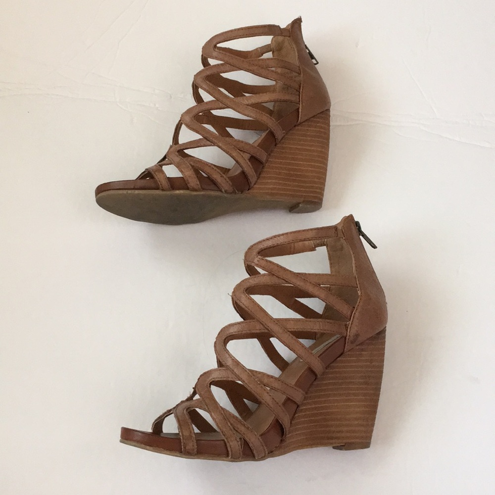 Steve Madden Brown Strappy Wedge Sandals